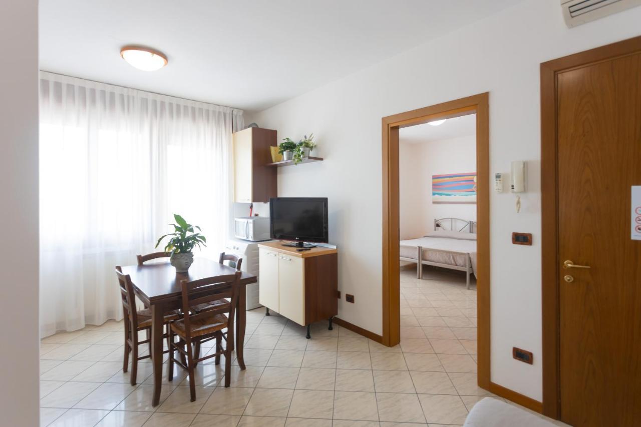 סוטומרינה Anna Residence מראה חיצוני תמונה